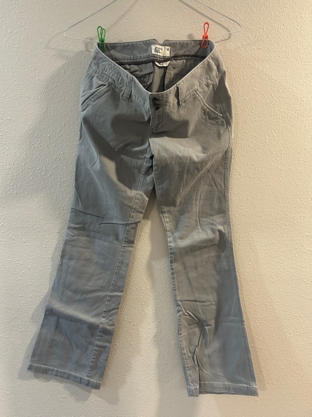 American Eagle Outfitters Light Grey Women's Flare Leg Jeans USED